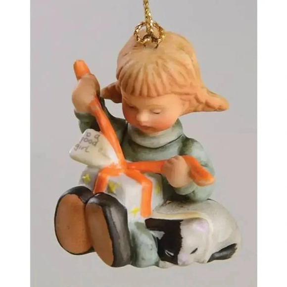 Berta Hummel Goebel "Little Gift Wrapper" Christmas Ornament 1997 - Picture 1 of 7